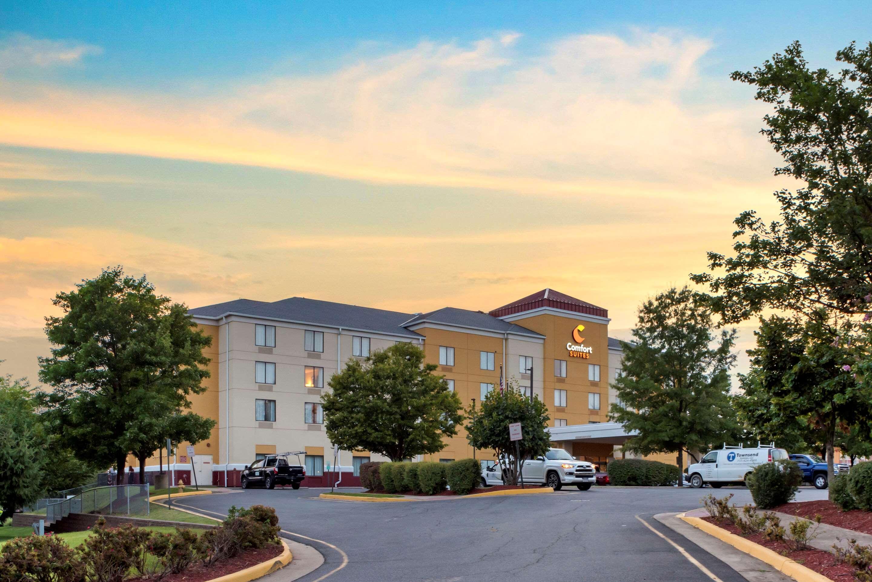 Comfort Suites Fredericksburg North Exterior photo